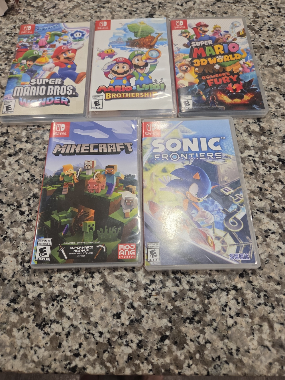 Nintendo Switch Game Bundle - Assorted Colors (Nintendo)